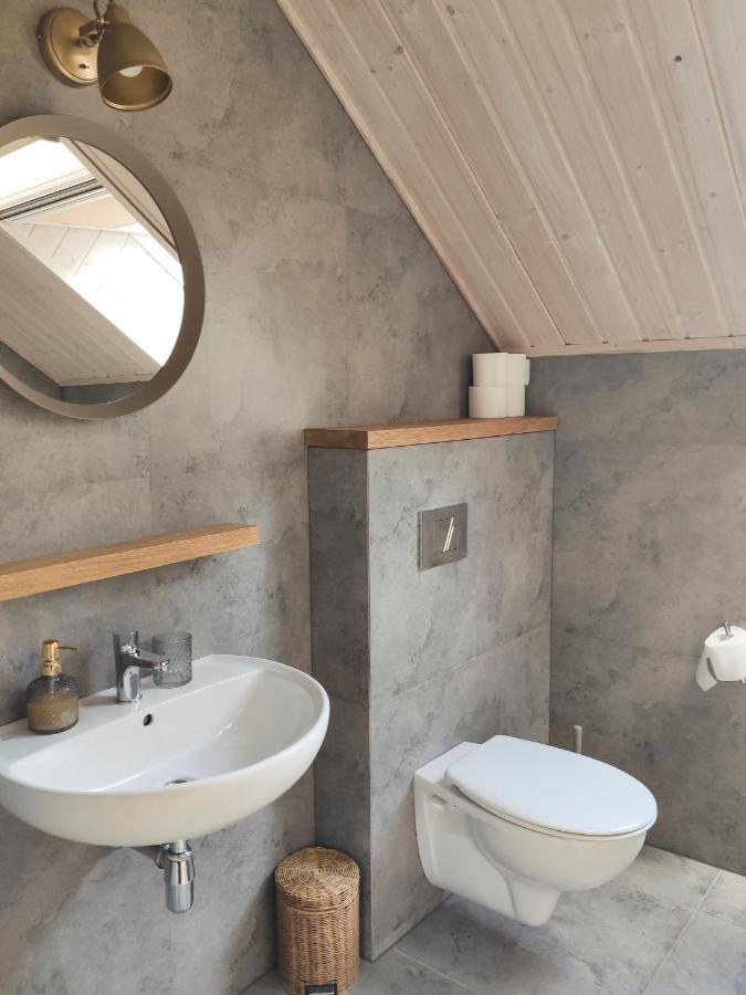 Mazursko - Komfortowe Apartamenty Nad Jeziorem, Sauna, Kominki Na Parterze Kretowiny Kültér fotó