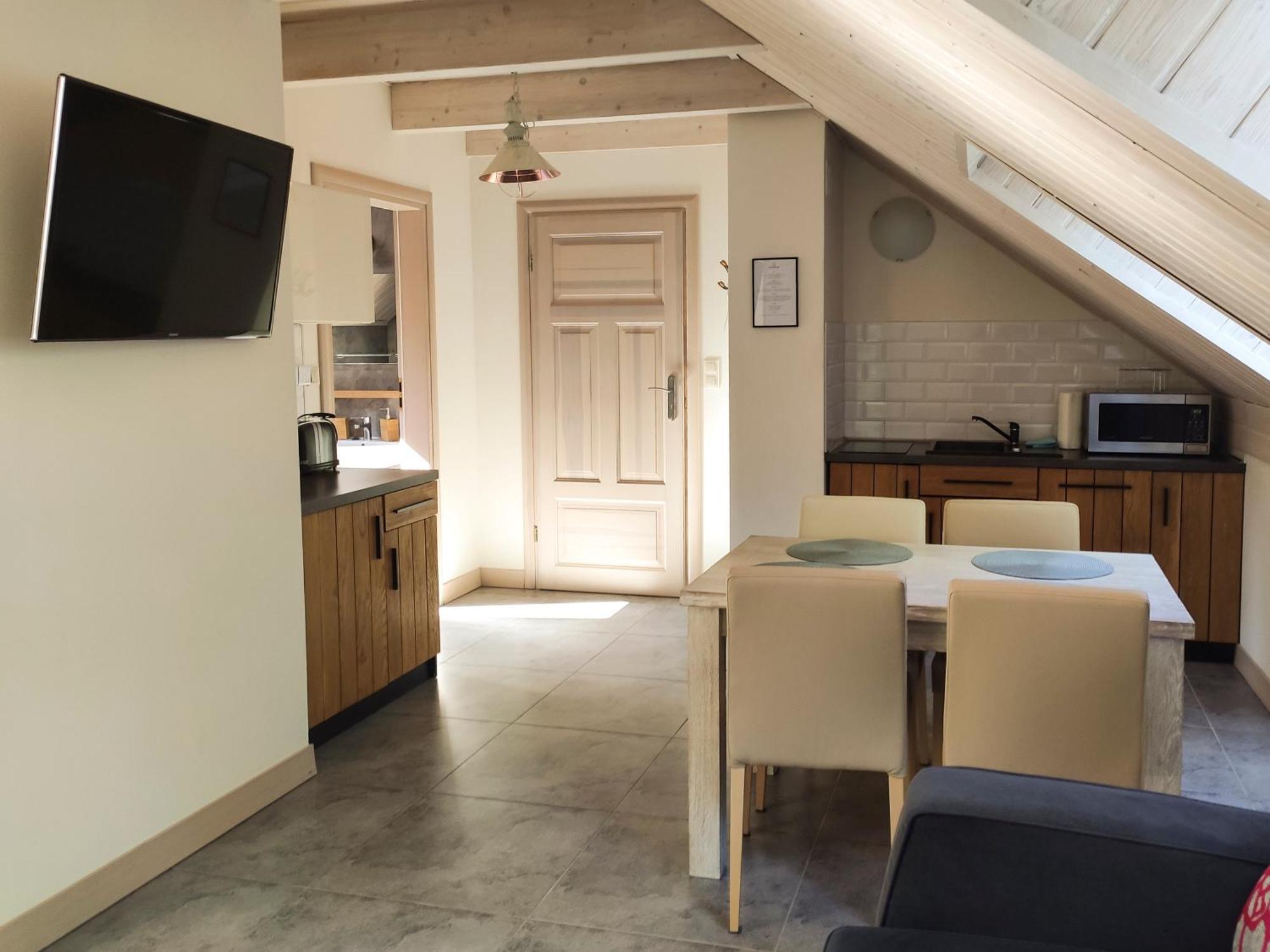 Mazursko - Komfortowe Apartamenty Nad Jeziorem, Sauna, Kominki Na Parterze Kretowiny Szoba fotó